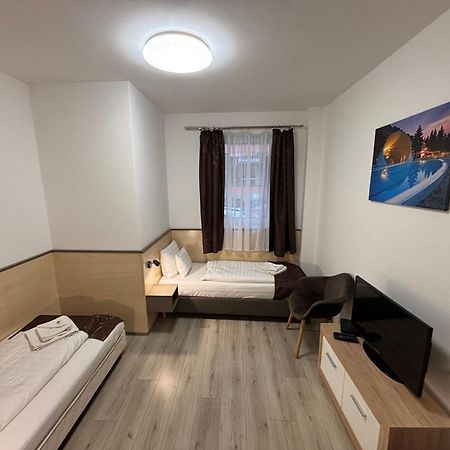 Pizza Tábor Apartman Miskolc Kültér fotó