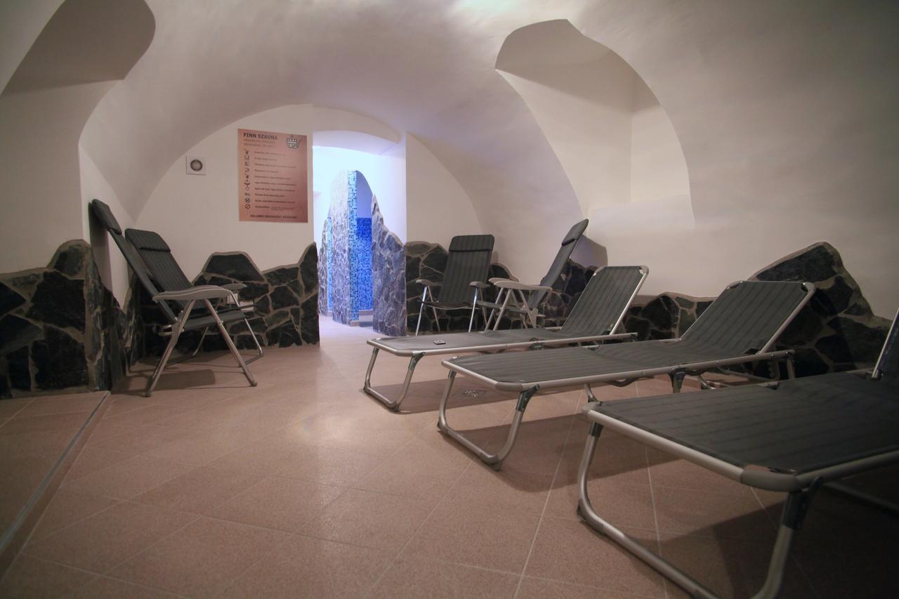 Pizza Tábor Apartman Miskolc Kültér fotó