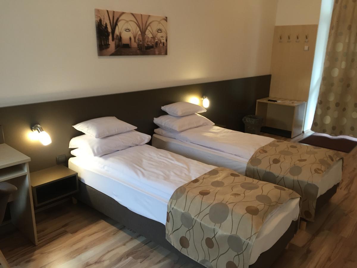 Pizza Tábor Apartman Miskolc Kültér fotó